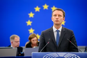 PNL, la răscruce după moțiune: Siegfried Mureșan cere ruperea totală de PSD