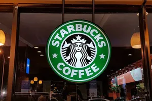 Veste proastă pentru clienții Starbucks. Decizia luată de companie îi va afecta direct: „Inginerii au testat sute de mii de modele”