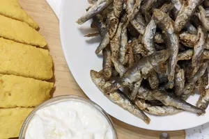Un turist român a fost şocat de preţul unei porţii de hamsii în Eforie Nord: „Am luat micul dejun în stil mediteranean”
