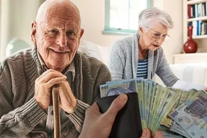 Casa de Pensii face anunțul momentului pentru români. Zilele din luna iulie în care pensionarii vor încasa noi sume de bani
