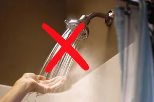 Peste 1.000 de blocuri din București, fără căldură și apă caldă până la final de ianuarie. Locatarii amenință Termoenergetica cu acțiuni în instanță