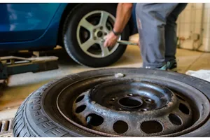 Când trebuie să schimbi anvelopele de iarnă cu cele de vară în 2026. Regula esențială pentru șoferi