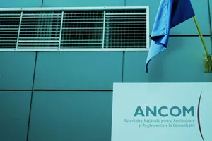 ANCOM: Furnizorii pot modifica unilateral contractele, dar utilizatorii au dreptul să renunțe fără penalități
