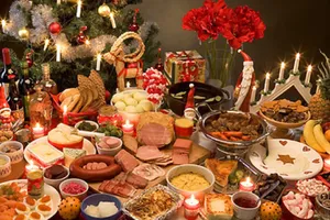 Decembrie, luna datoriilor. Românii iau cele mai multe credite înainte de sărbători