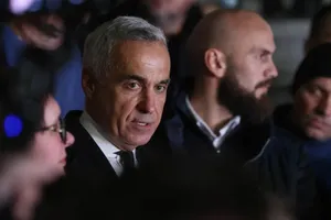 DIICOT instituie sechestru pe conturile bancare ale lui Călin Georgescu în dosarul în care acesta este cercetat pentru înșelăciune