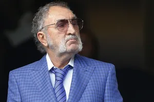 Planul prin care Ion Ţiriac ar putea să aducă în 6 luni metroul în Otopeni