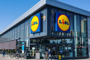Produsul inedit care înlocuiește folia alimentară tradițională. Se găsește la Lidl și a devenit deja preferatul gospodinelor