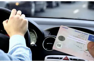 Șoferii care nu plătesc amenzile de circulație pot rămâne cu permisul suspendat