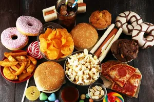 Cele mai sănătoase variante de junk food. Top 8 alimente recomandate de nutriționiști: „Poate fi o gustare satisfăcătoare”