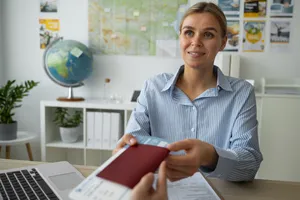 Profesorii primesc salarii mai mari prin noua lege a salarizării. Debutanții ar putea câștiga cu 17% mai mult din 2027