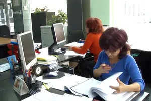 România are cu 120.000 de bugetari mai mulţi decât acum 10 ani. Domeniile cu cele mai mari creşteri de personal