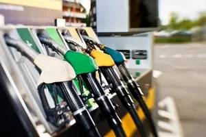 Guvernul a adoptat ordonanţa de urgenţă privind criza carburanţilor