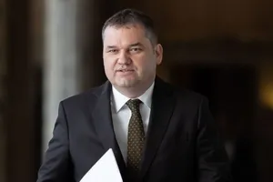 Cseke Attila anunță tăieri masive în administrația locală. 40.000 de posturi vor fi desființate