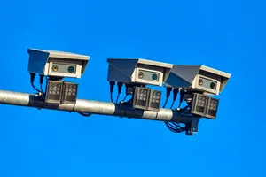 Lista completă a radarelor fixe din România. Unde se află TOATE cele 400 de camere video