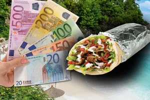 Preţuri mai mari ca niciodată în staţiunea din Grecia adorată de români. Cât costă un gyros în vara lui 2025
