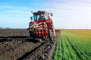 UE vrea să ofere recompense fermierilor care protejează natura