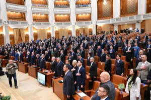Scandal în Parlament: Tensiuni între PNL, PSD și AUR la dezbaterea bugetului MApN