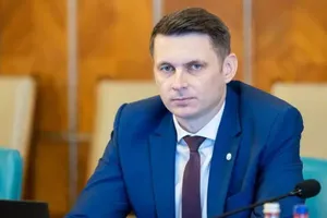 Abrudean: Dacă Guvernul Mureșan nu trece de Parlament, alegerile anticipate nu trebuie excluse