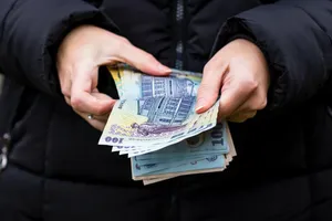 Reforma salariilor bugetarilor. Creșteri pentru jumătate dintre angajați și presiune pe bugetul de stat