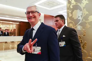 Tim Cook demisionează din funcția de CEO al Apple săptămâna aceasta