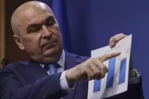 Bolojan: Scăderea preţului energiei electrice, o condiţie de bază pentru redresarea economică