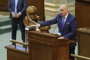 Guvernul Bolojan a fost demis prin moţiune de cenzură: 281 de voturi „pentru”, cel mai ridicat scor înregistrat
