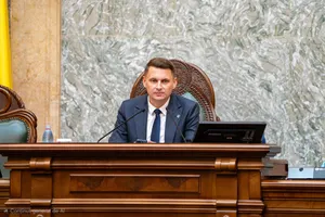 Mircea Abrudean neagă blocajele din coaliție pe tema carburanților, în timp ce PSD acuză întârzieri