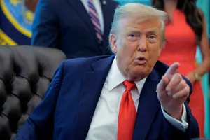 Trump îl critică pe Zelenski pentru întârzierea privind planul de pace. Presiunea americană asupra Kievului crește