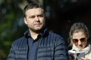 Cine este și cât câștigă soția lui Ciprian Ciucu. ”Am trecut prin multe împreună, vorbim mult, mă înțelege”