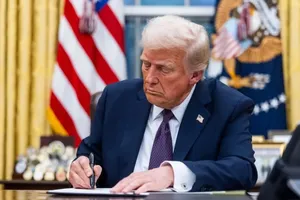 Donald Trump a semnat legea de autorizare a apărării naționale