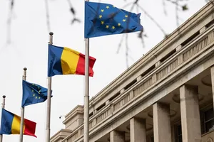 Guvernul urmează să adopte proiectul care limitează cumulul pensiei cu salariul la stat