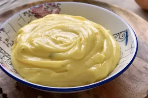 Cum se prepară maioneză fără ulei, varianta sănătoasă care păstrează gustul rețetei originale