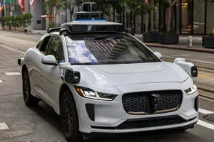 Primele taxiuri fără șofer vor circula în Europa de anul viitor. Orașul unde se va înregistra premiera