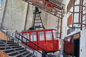 Românii aflaţi în telecabina blocată în Italia au fost evacuați și sunt într-o stare bună