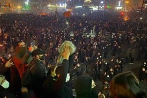 Iran: Cel puțin 646 de persoane și-au pierdut viața. Securitatea este strictă și telecomunicațiile limitate