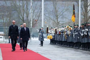 Bolojan, de acord cu Rutte privind dependența militară a UE de SUA, dar crede într-un rol european sporit