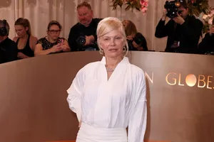 De ce a fugit Pamela Anderson de la ceremonia Globurilor de Aur 2026