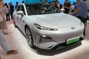 Mașinile chinezești accelerează pe piața românească. Vânzările s-au triplat în 2025