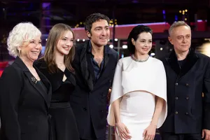 Berlinala 2026: „Yellow Letters”, regizat de Ilker Çatak, câștigă Ursul de Aur