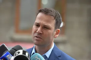 Primarul suspendat al Sectorului 3, Robert Negoiță, s-a prezentat la Secția 13 sub control judiciar