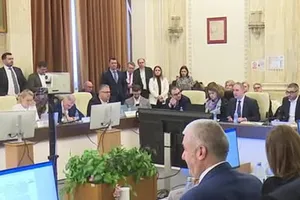 Dezbaterile asupra bugetului pe 2026, suspendate. Negocieri în coaliție pentru deblocarea impasului