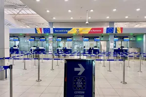 Controale în aeroporturi: Sute de sancțiuni și cazuri de transport ilegal descoperite de Poliția Română