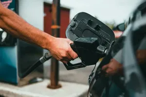 COTAR cere înjumătățirea accizelor la carburanți și avertizează asupra riscului unei crize economice