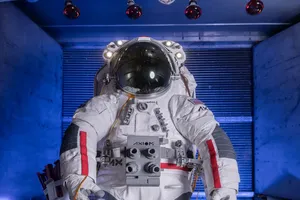 Programul NASA de revenire pe Lună ar putea suferi întârzieri pentru că noile costume spațiale nu sunt gata