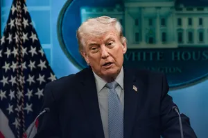 Armata SUA a lovit zeci de ținte militare iraniene pe insula Kharg în cursul nopții