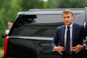 Macron se află la Roma pentru prima sa întâlnire față în față cu Papa Leon al XIV-lea