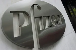 România și Polonia, obligate să plătească sute de milioane de euro pentru vaccinuri anti-COVID comandate și neachitate