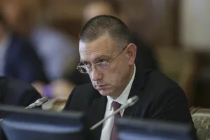 Mihai Fifor cere demisia premierului Bolojan și acuză guvernul de adâncirea crizei economice