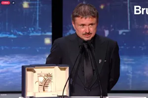 Cristian Mungiu a câștigat al doilea său Palme d’Or la Festivalul de Film de la Cannes pentru „Fjord”