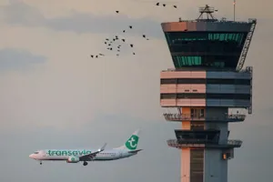 Vacanța de vară se amână. Europa se pregătește de o penurie de combustibil pentru avioane